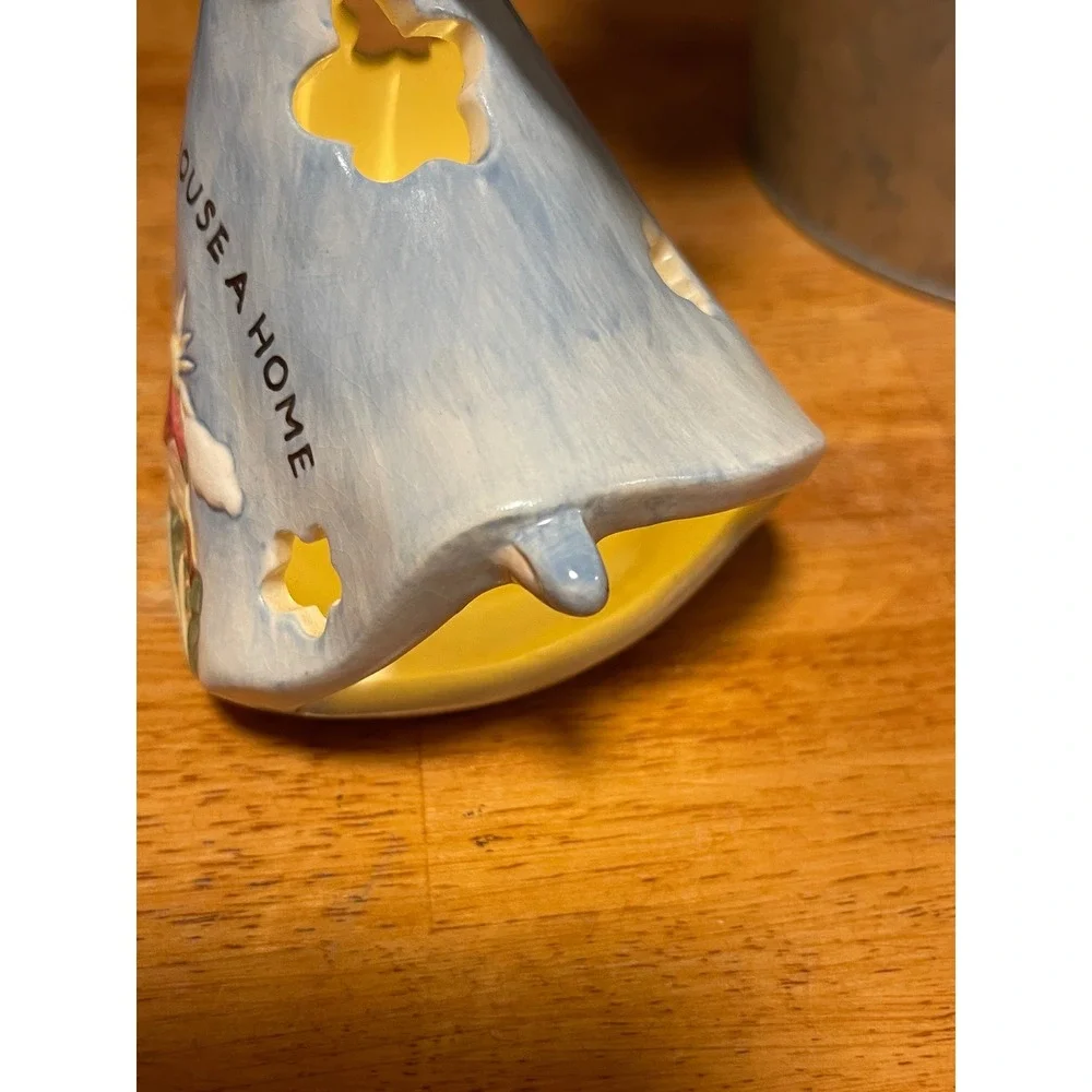 Russ Berrie Country Gatherings Collection Hand‎ Painted Ceramic Tealight  Holder